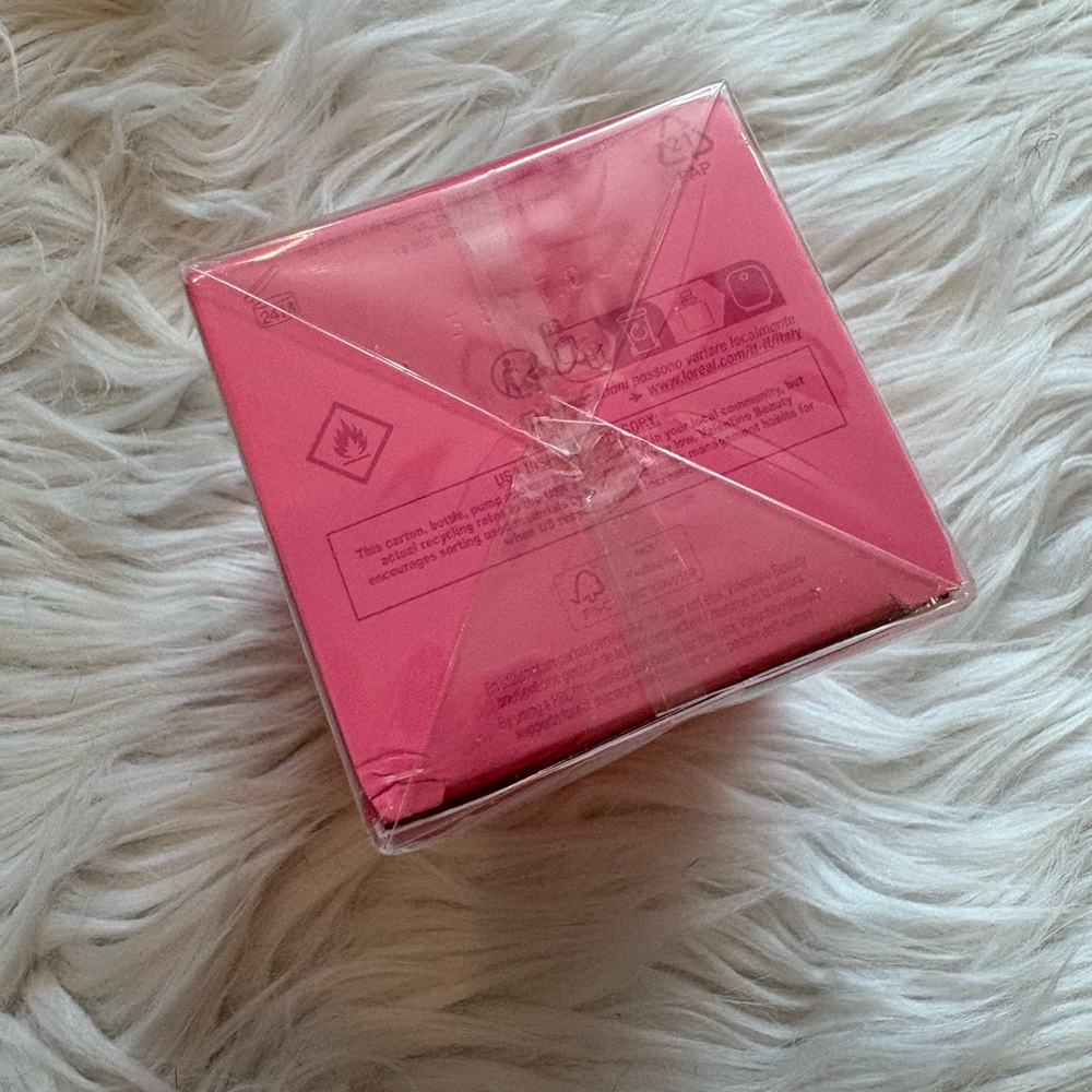 ⭐️NEW IN BOX⭐️ VALENTINO BORN IN ROMA PERFUME | 1.7oz/50mL - Picture 7 of 7